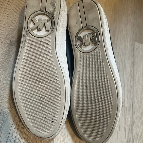 A statement sneaker. - Picture 4 of 5